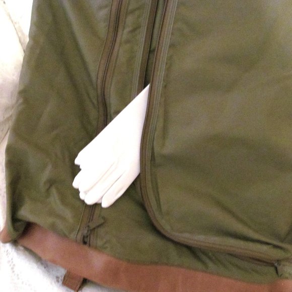 HARTMANN GARMENT BAG CARRY ON LUGGAGE LEATHER 4 SUITER EXTRA PACKING SPACE. - Picture 12 of 16